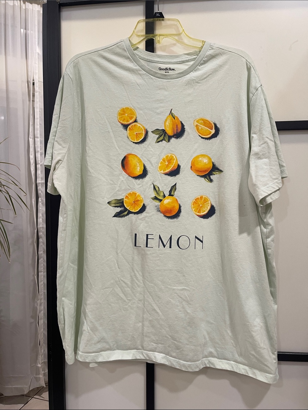 Goodfellow & Co Light Mint Short-Sleeve Lemon Graphic Tee